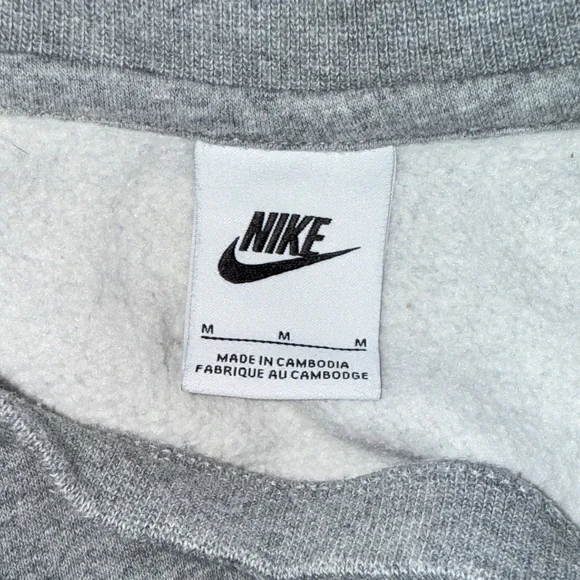 Nike womens Heather Gray Crewneck Sweater - Picture 3 of 3